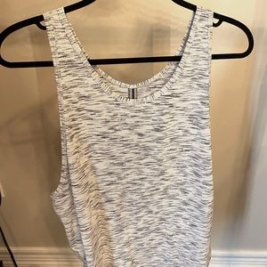 Lululemon Tank Top in size 10